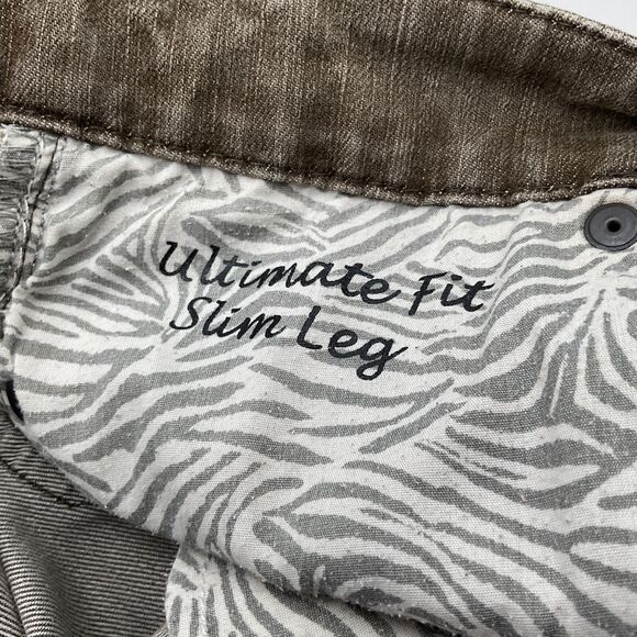 Chico's Platinum Denim Women's Ultimate Fit Slim Leg Jeans Size 2R Pewter Gray - Picture 6 of 10